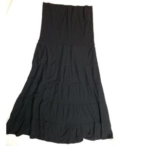 ALLISON BRITNEY | Black Maxi skirt L